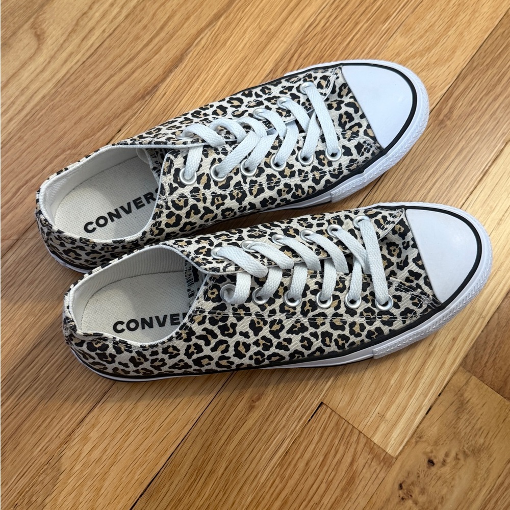 Limited edition Converse archive leopard print Sneakers